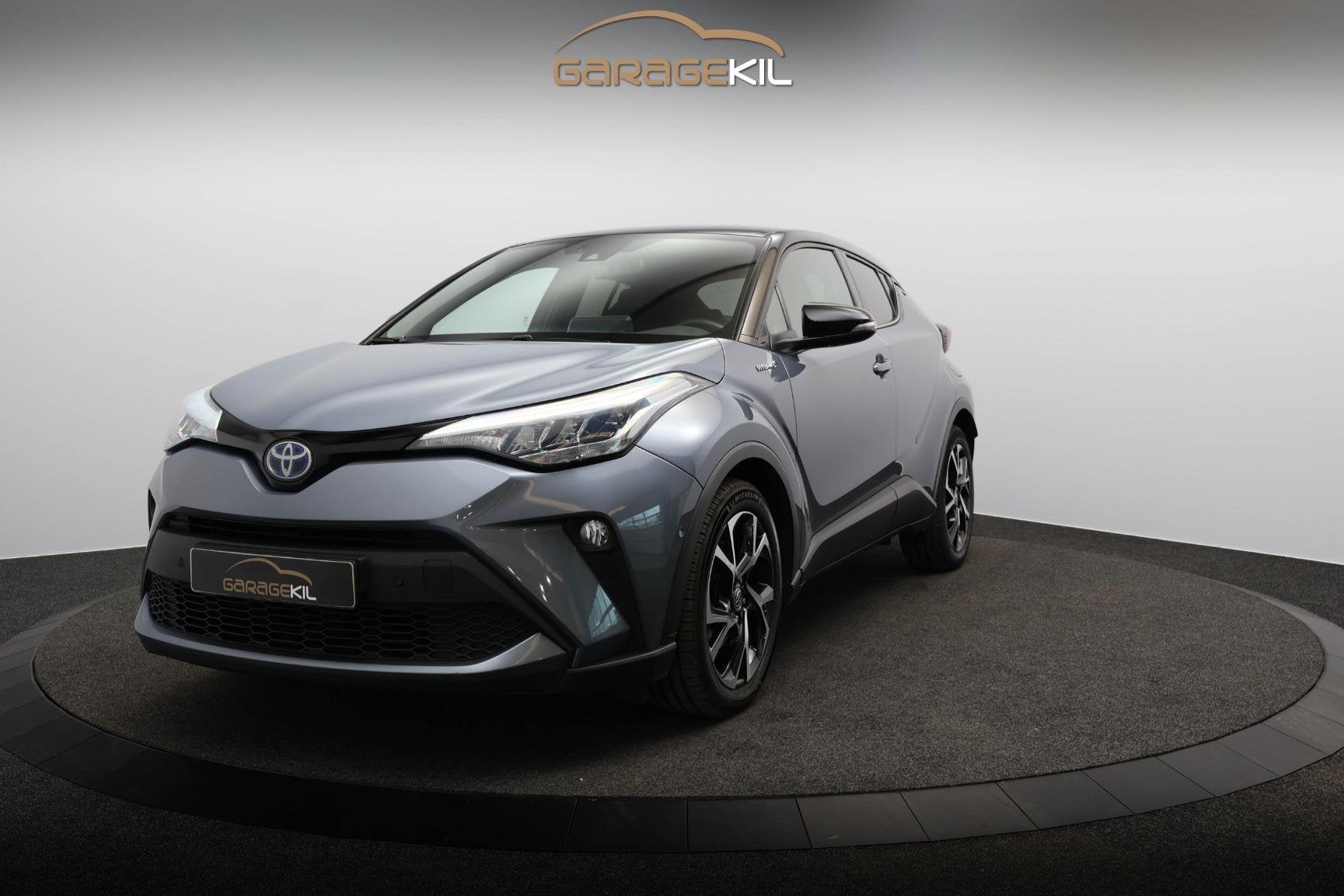 Toyota C-HR 2.0 Hybrid Dynamic Two-Tone / LED / Carplay / Ke, Auto's, Stof, Euro 6, 4 cilinders, Bedrijf