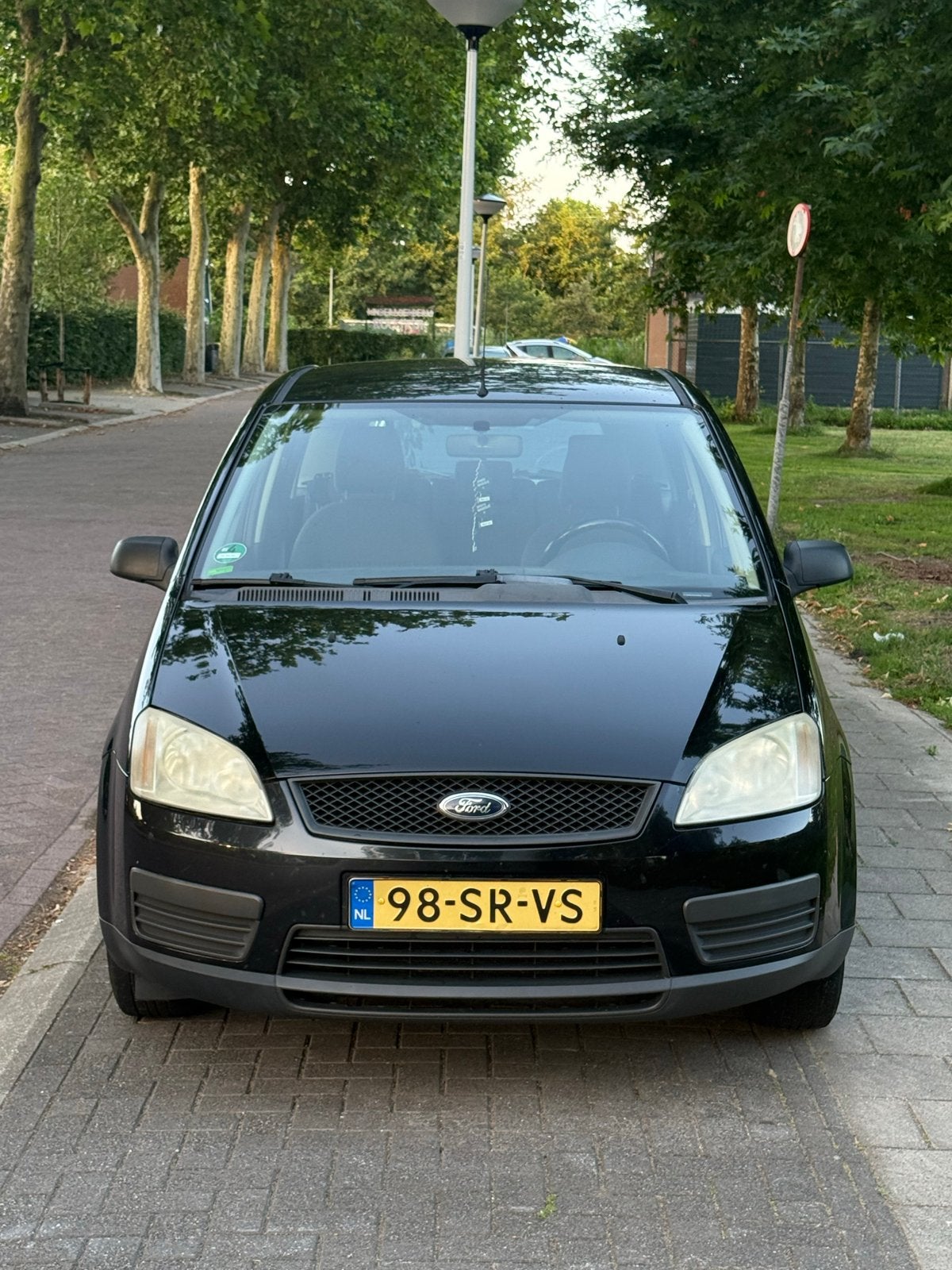 Ford C-Max 1.6 74KW 2006 Zwart, Auto's, Ford, Voorwielaandrijving, 1596 cc, 4 cilinders, 100 pk