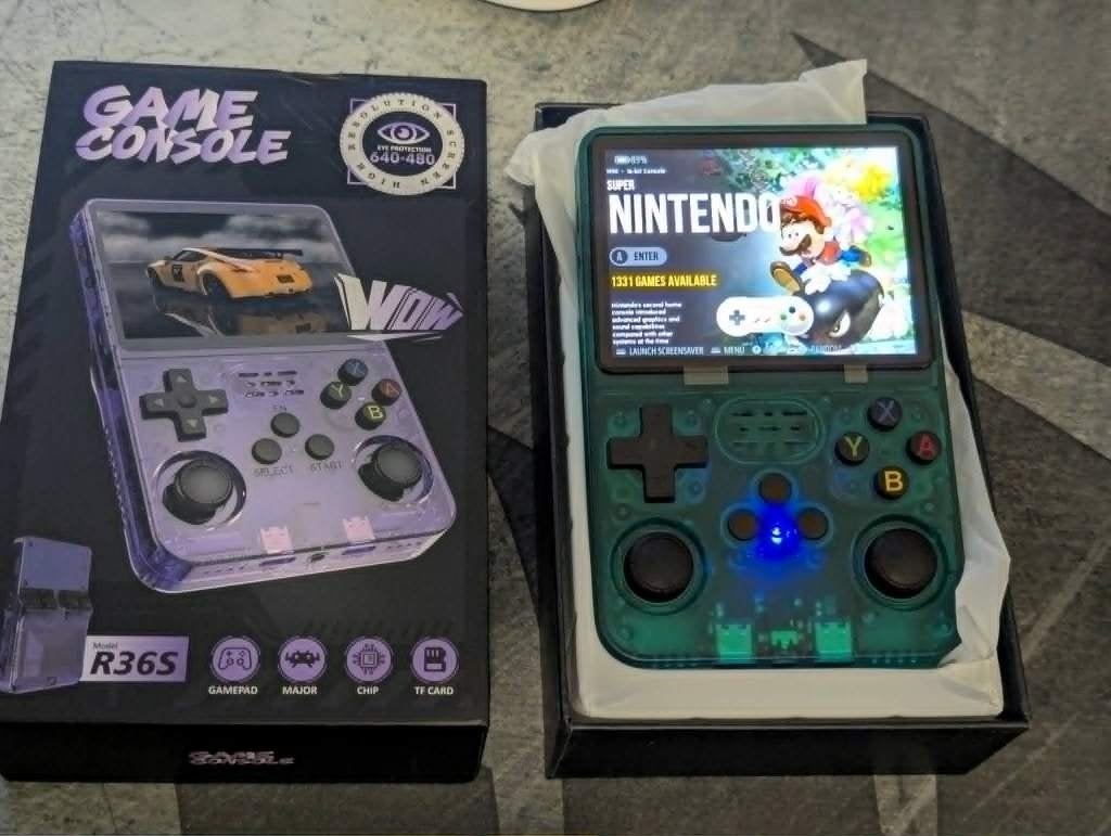 R36s - Retro Handheld Game Console – 64GB - Handheld gaming, Ophalen of Verzenden, Nieuw