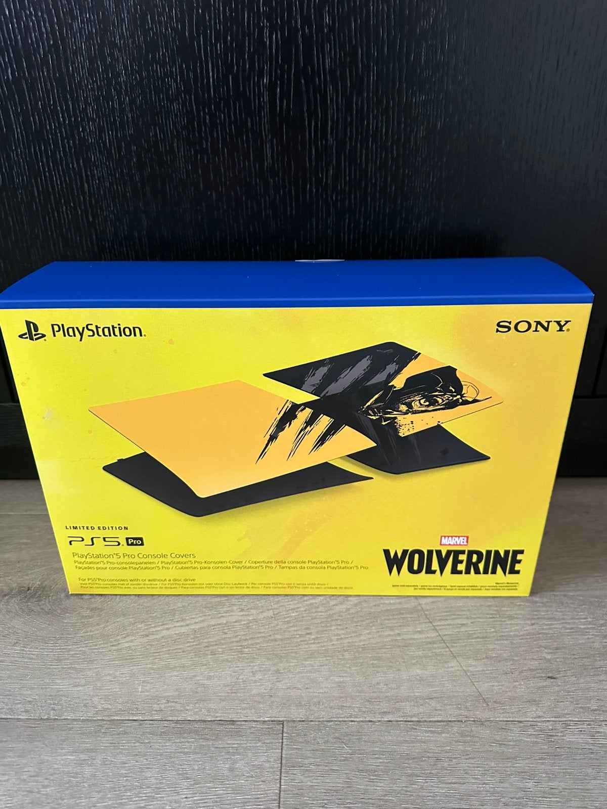 PS5 Pro Marvel Wolverine Limited Edition Console Covers, Ophalen of Verzenden, Nieuw