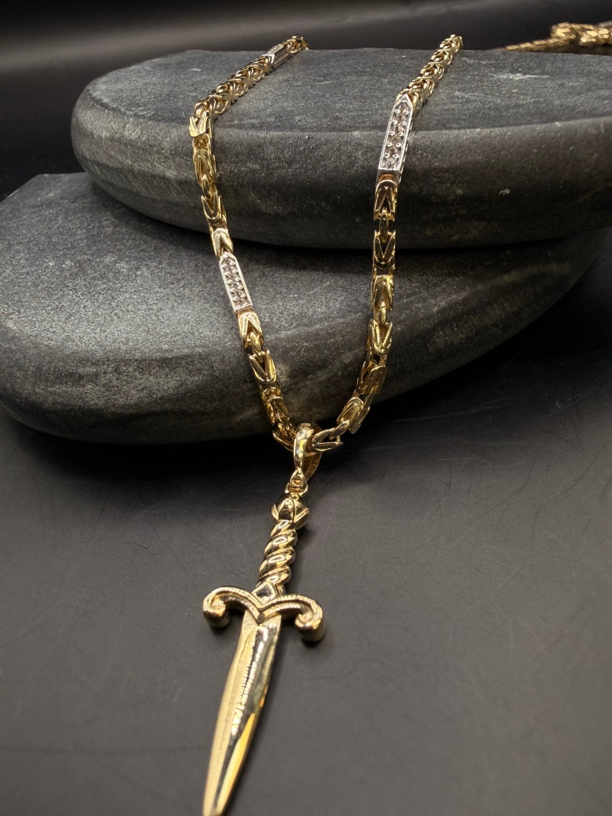 14k iced koningsketting met zwaard, Ophalen of Verzenden, Nieuw, Goud