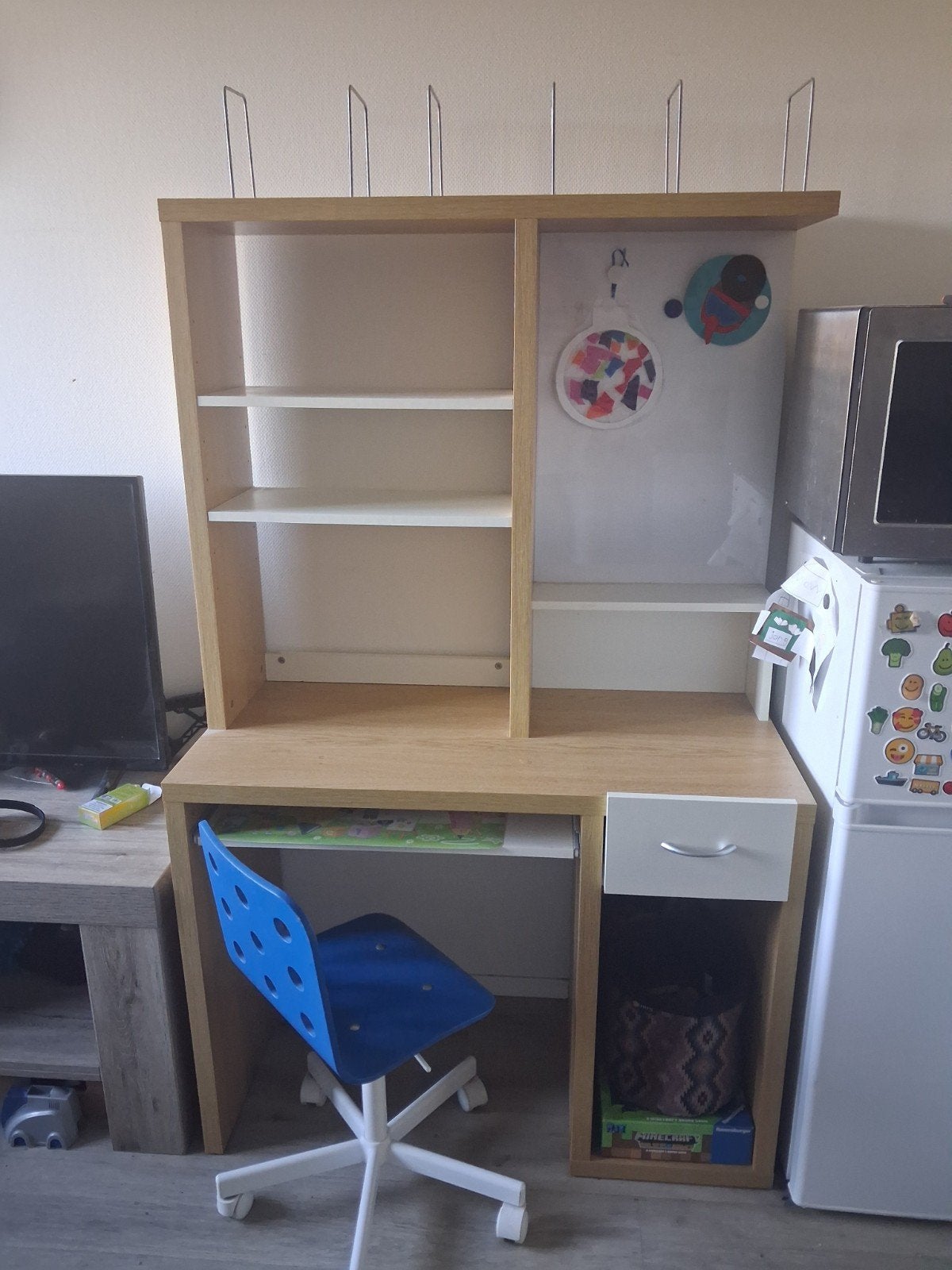 kind bureau, Ophalen of Verzenden, 70 tot 120 cm