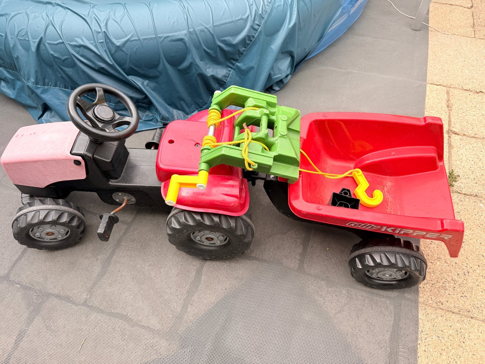 Grote Roller Kipper Trap tractor met aanhanger en lier, Ophalen, Gebruikt, Trapvoertuig