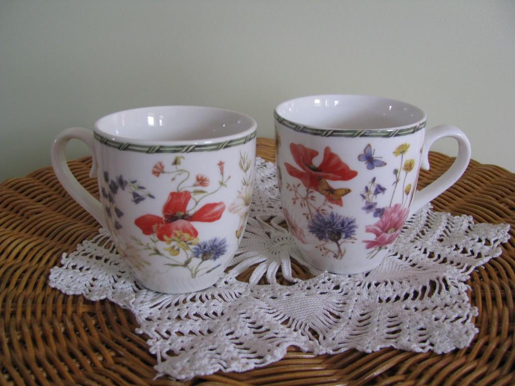 Janneke Brinkman * 2 x beker # mok * WILD GARDEN in 1 koop *, Overige typen, Ophalen of Verzenden, Zo goed als nieuw, Overige stijlen
