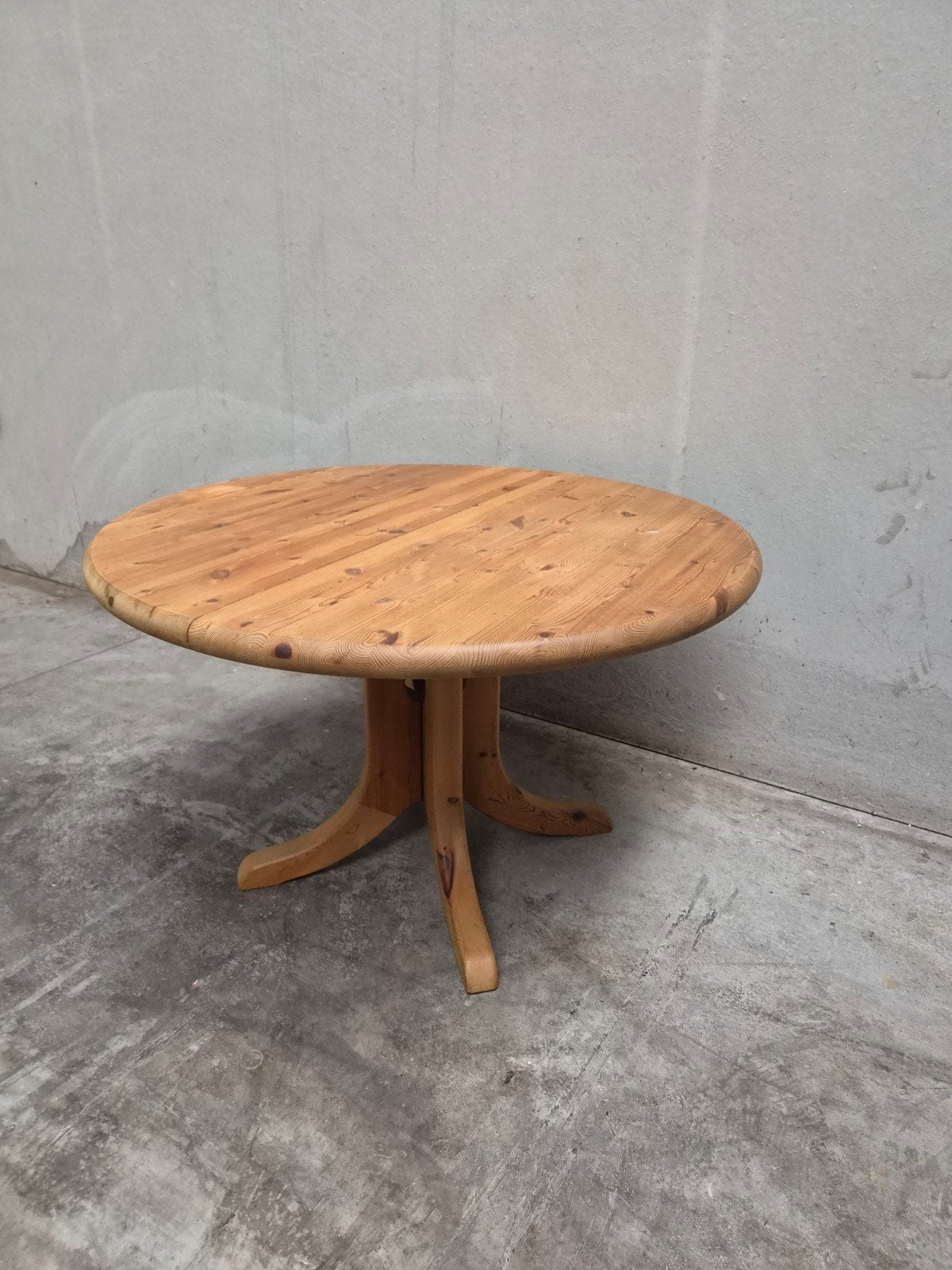 Vintage massief grenen eettafel Dyrlund stijl met inleg blad, Antiek en Kunst, Ophalen