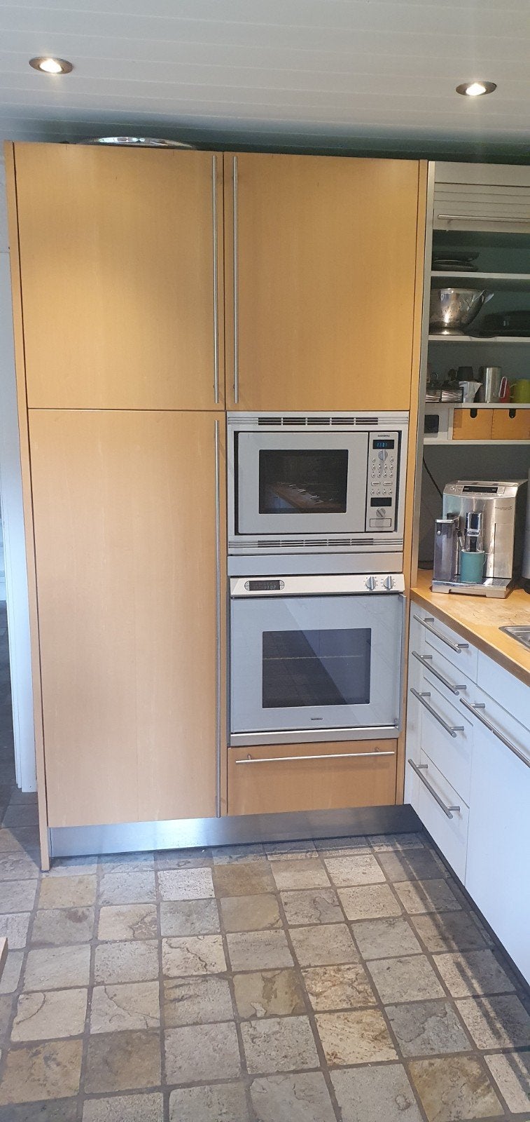 Bulthaup keuken, Ophalen