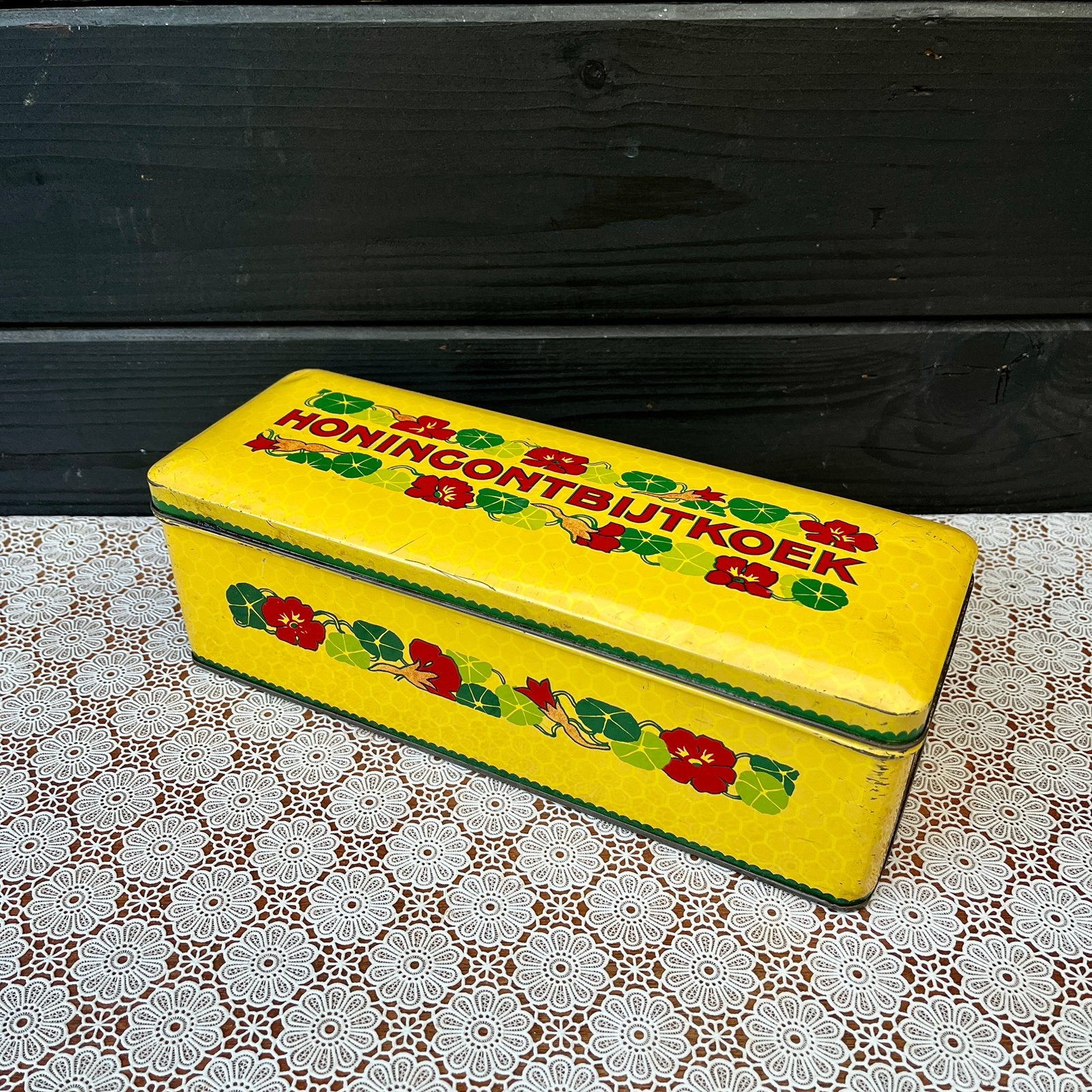 Verkade ontbijtkoekblik met bloemen - geel, Verzamelen, Ophalen of Verzenden, Gebruikt, Koek(jes), Verkade
