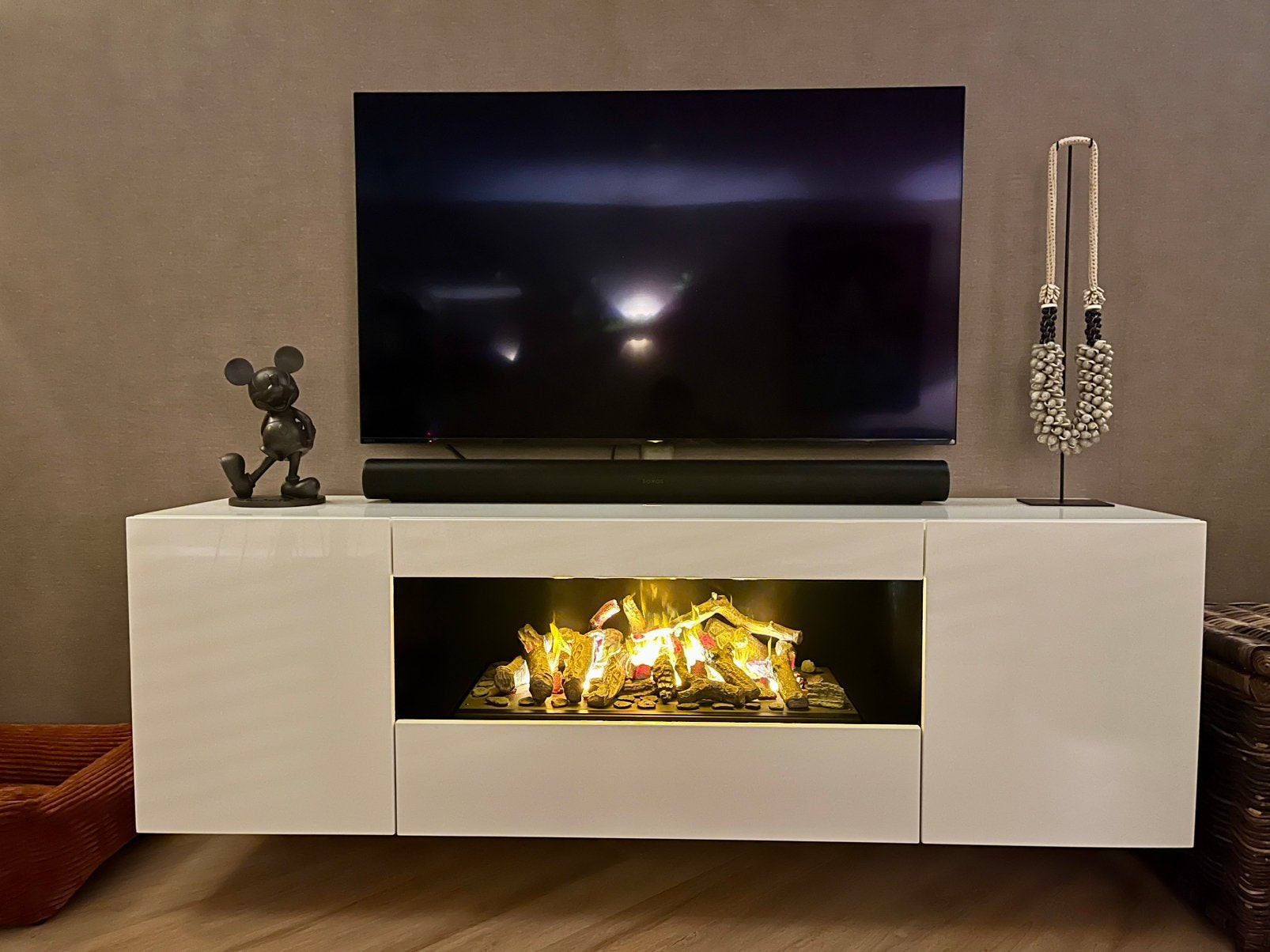 Tv-meubel met waterdamphaard, Huis en Inrichting, Ophalen, Overige materialen, Gebruikt, 150 tot 200 cm