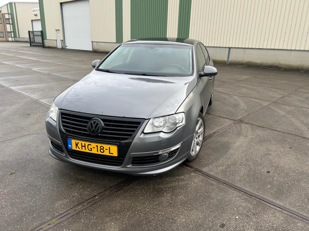 Volkswagen passat 2.0 tfsi 200 pk benzine, Auto's, Volkswagen, Voorwielaandrijving, Leder, Handgeschakeld, Grijs