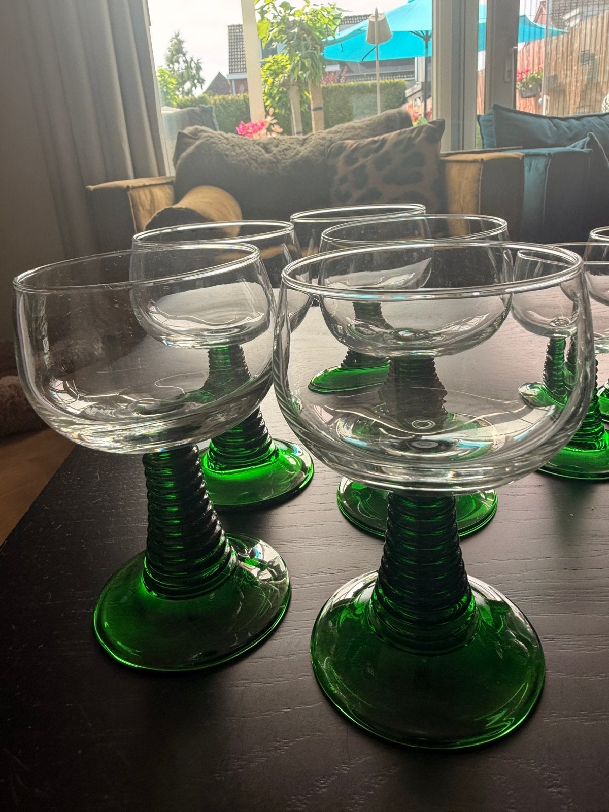 10 vintage Luminarc Franse groene wijnglazen, Ophalen of Verzenden, Zo goed als nieuw, Overige typen