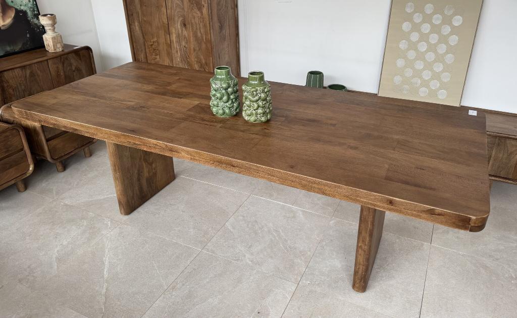 Magazijn Leegverkoop Grote eettafel Edward massief mangohout, Hout, Nieuw, Ophalen of Verzenden, Info@wkhome.nl