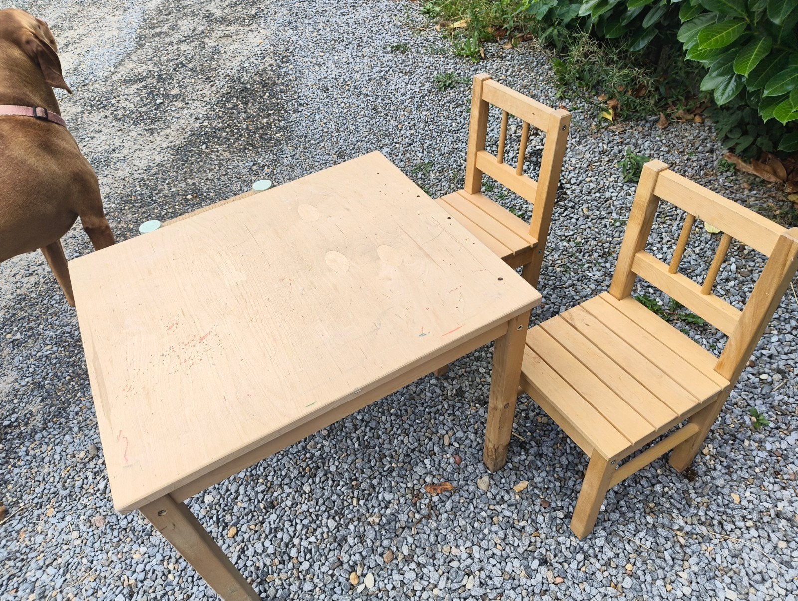 Houten kinderzitje: tafeltje met twee stoeltjes, Ophalen, Gebruikt, Tafel(s) en Stoel(en)