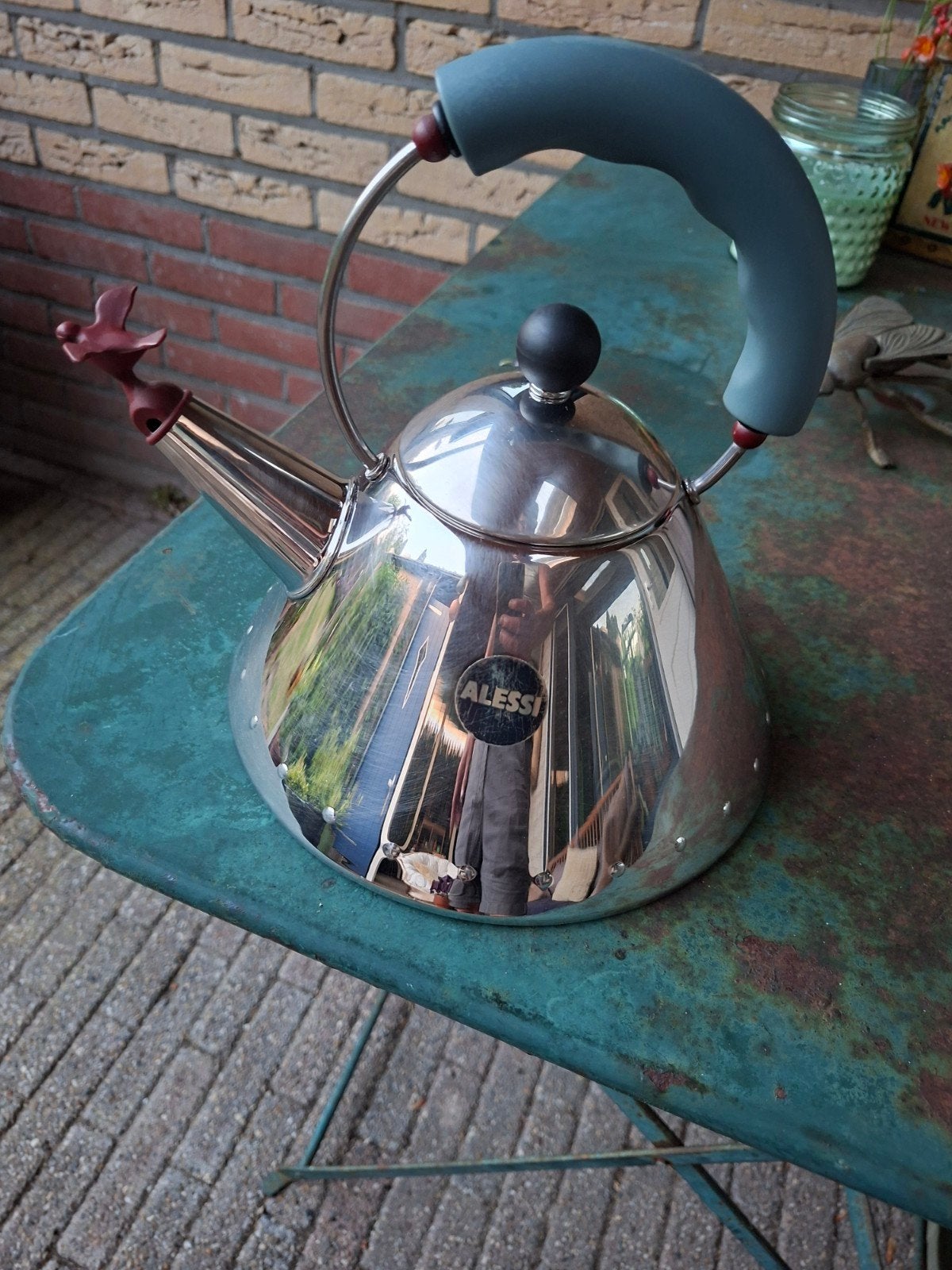 Alessi fluitketel met vogel - RVS design, Witgoed en Apparatuur, Waterkokers, 2 liter of meer, Ophalen of Verzenden, Zo goed als nieuw