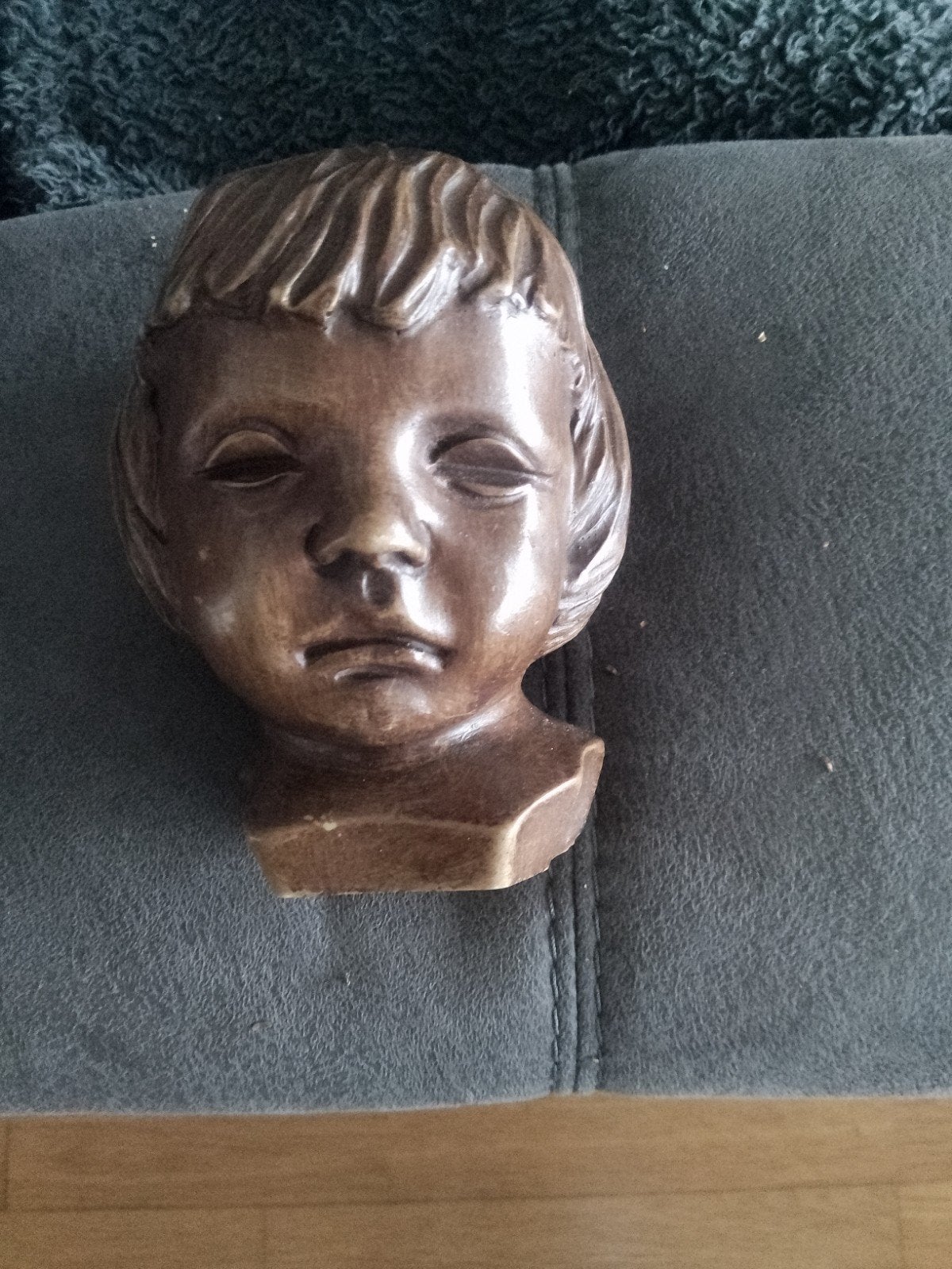 Vintage Beeldje Jongen met Hond - Klassieke Decoratie, Ophalen, 50 - 100 cm, Gepatineerd, Beeld