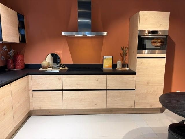 Showroom keuken Hello Kitchen Duiven Eiken Hout., Overige typen, Ophalen, Nieuw, Hout