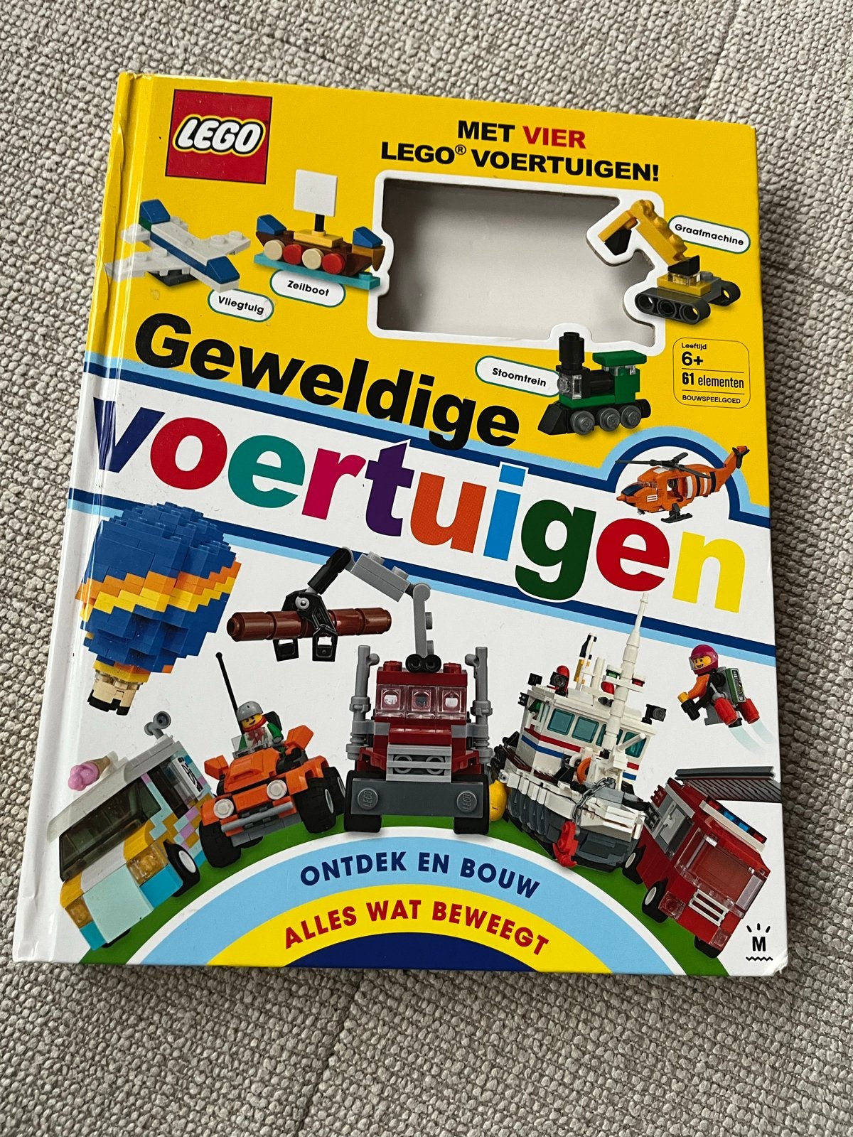 LEGO Geweldige Voertuigen Boek met Bouwinstructies, Boeken, Ophalen of Verzenden, Zo goed als nieuw, Non-fictie
