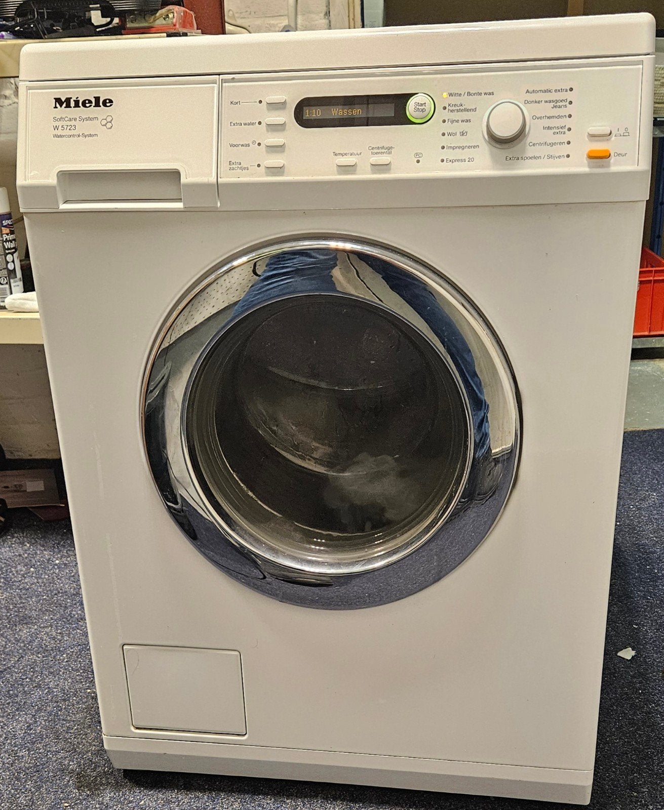 Foto 2 van Miele W5723 Wasmachine 7kg 1200 toeren - Zo goed als nieuw