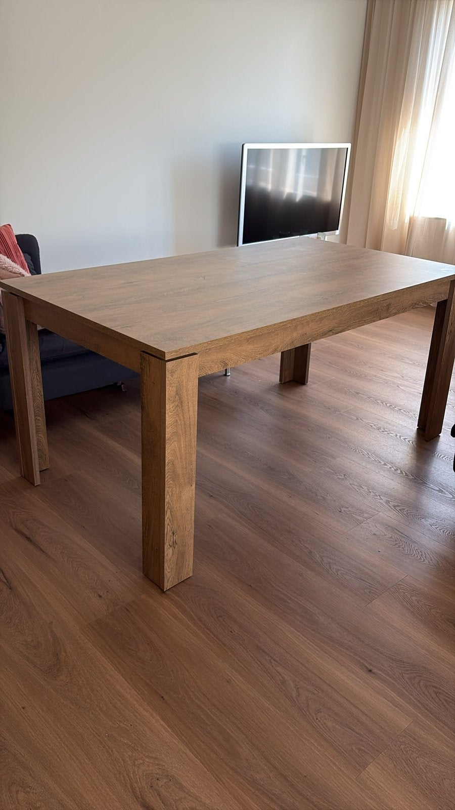 Gratis eettafel Jysk Vedde, Ophalen, 50 tot 100 cm, Zo goed als nieuw, 150 tot 200 cm