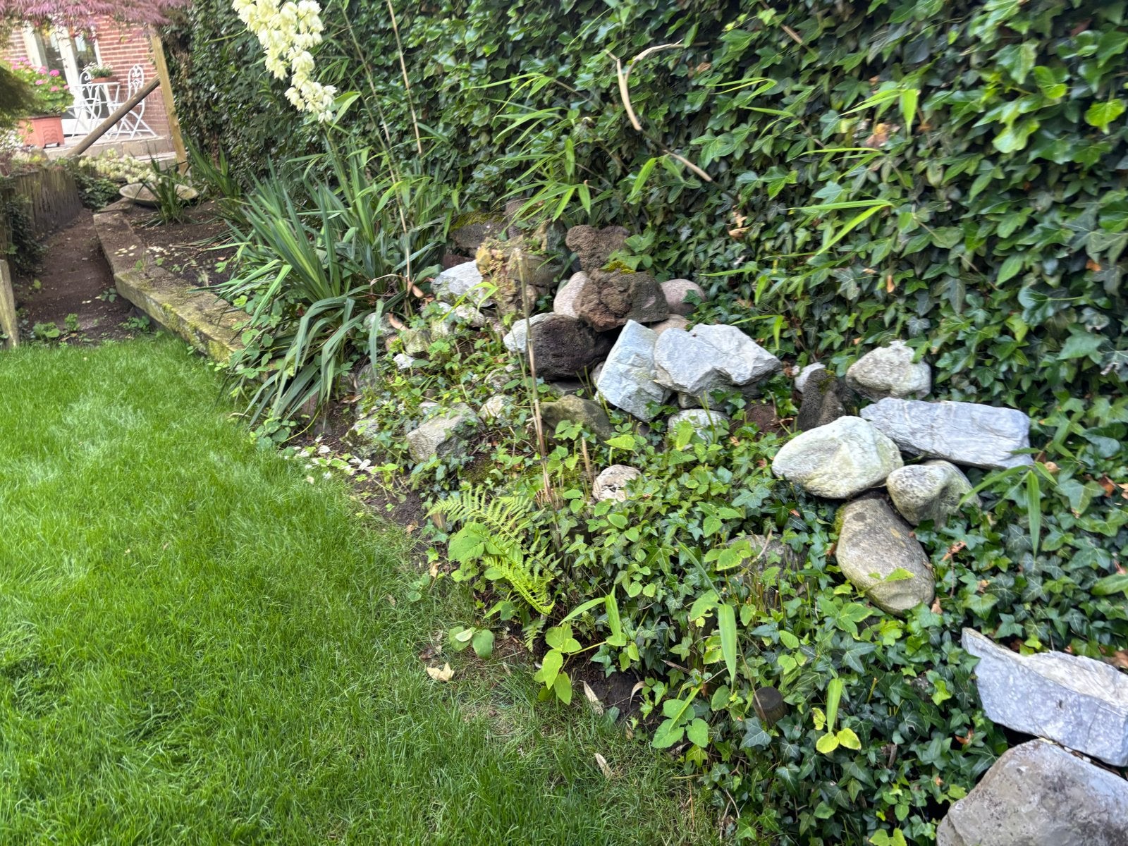 Diverse rotsen en keien voor tuin of landschapsinrichting, Ophalen, Gebruikt, Kei, Basalt