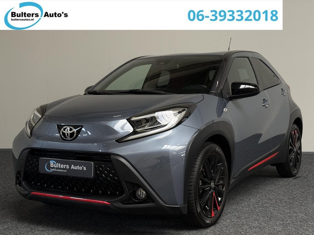 Toyota Aygo X 1.0 VVT-i S-CVT JBL UNDERCOVER Jun Takahashi E, Gebruikt, Euro 6, 4 stoelen, Leder en Stof