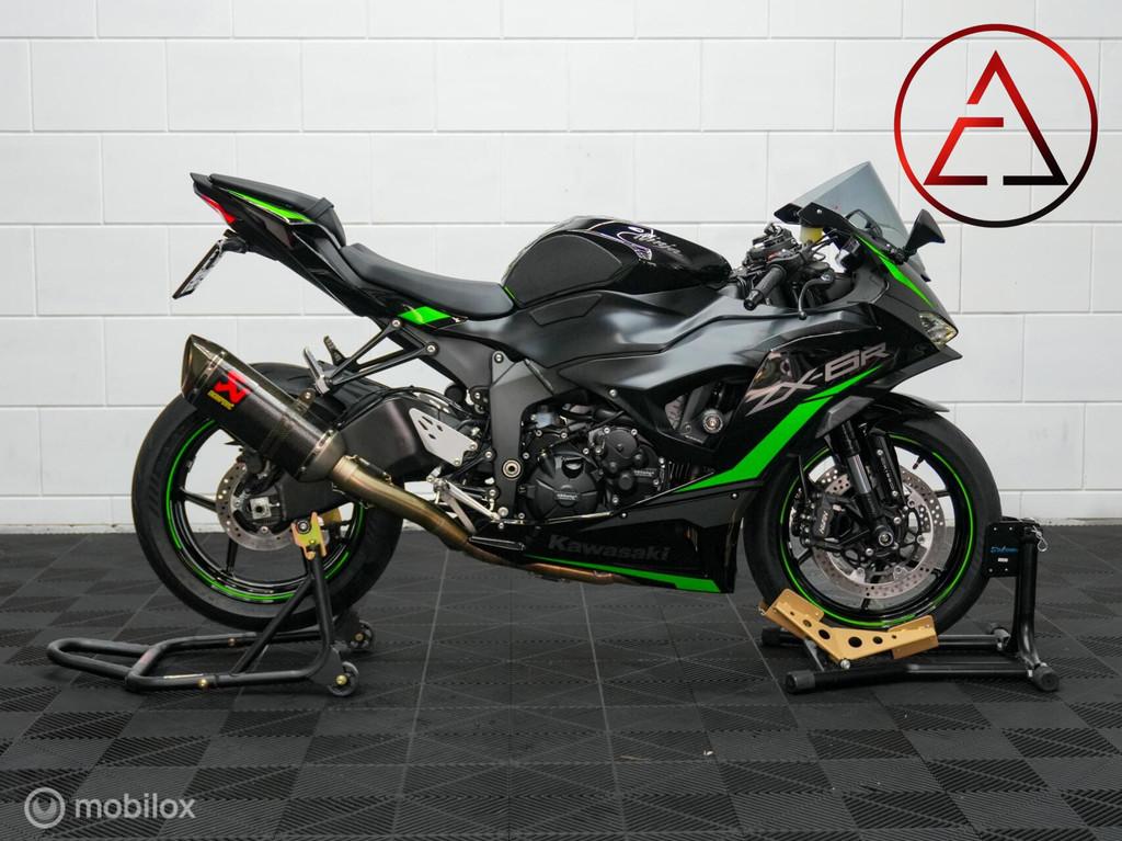 Kawasaki Ninja ZX-6R Full Akrapovic Exhaust, Motoren, Motoren | Kawasaki, 636 cc, Kawasaki, Bedrijf, Meer dan 35 kW