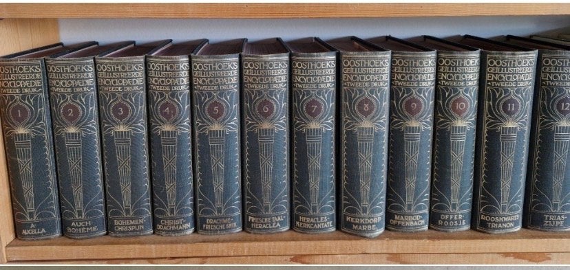 Oosthoeks Geïllustreerde Encyclopedie -tweede druk, Boeken, Encyclopedieën, Ophalen of Verzenden, Zo goed als nieuw, Algemeen
