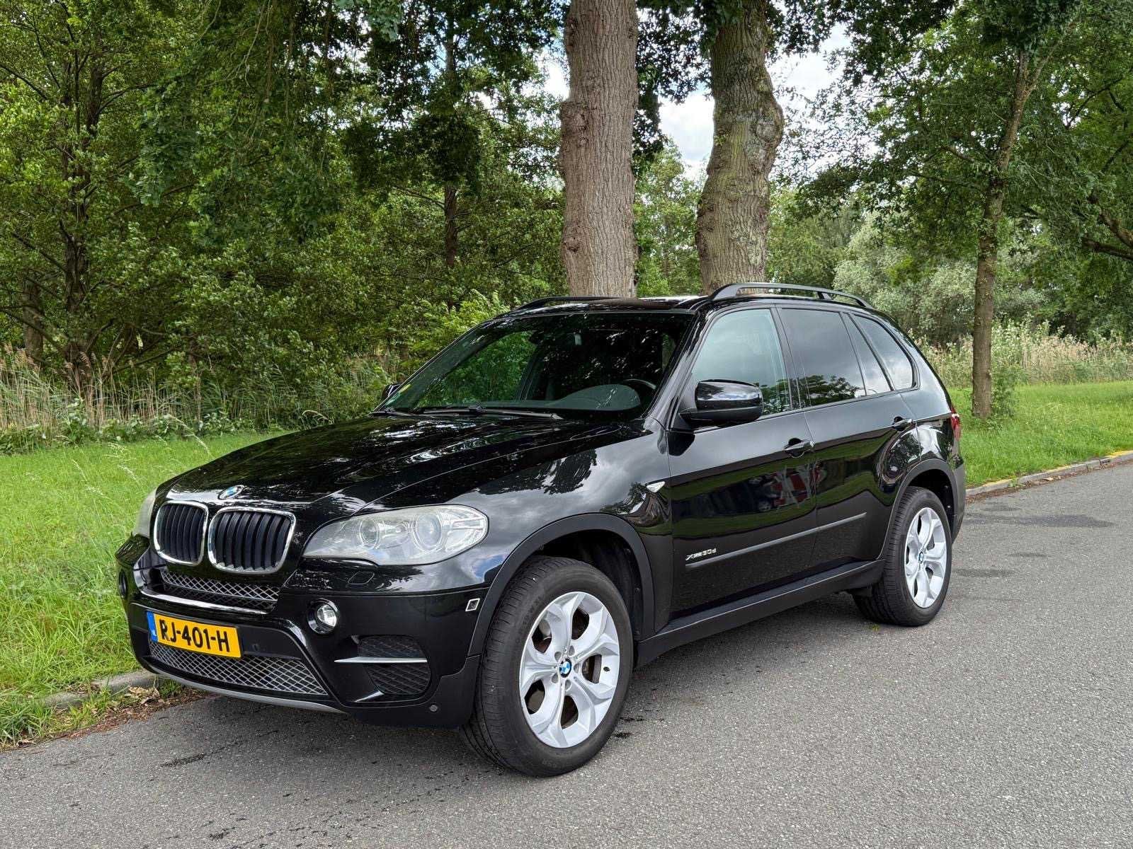 2010 BMW X5 xDrive30d High Exec. Personenauto, Auto's, Euro 5, Gebruikt, X5, 255 €/maand