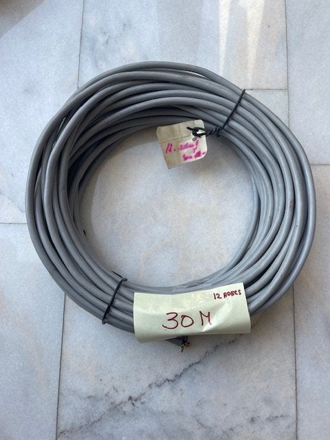 30 mtr Grijze Installatiekabel  12 aderig + aarde draad, Ophalen of Verzenden, Gebruikt, Kabel of Snoer