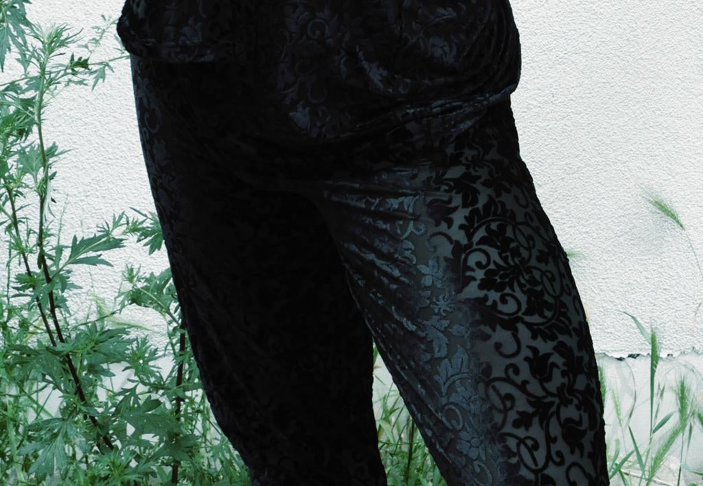 broekje fluweel - Ann Demeulemeester stock - gothic, Maat 38/40 (M), Verzenden, Zwart, Driekwart