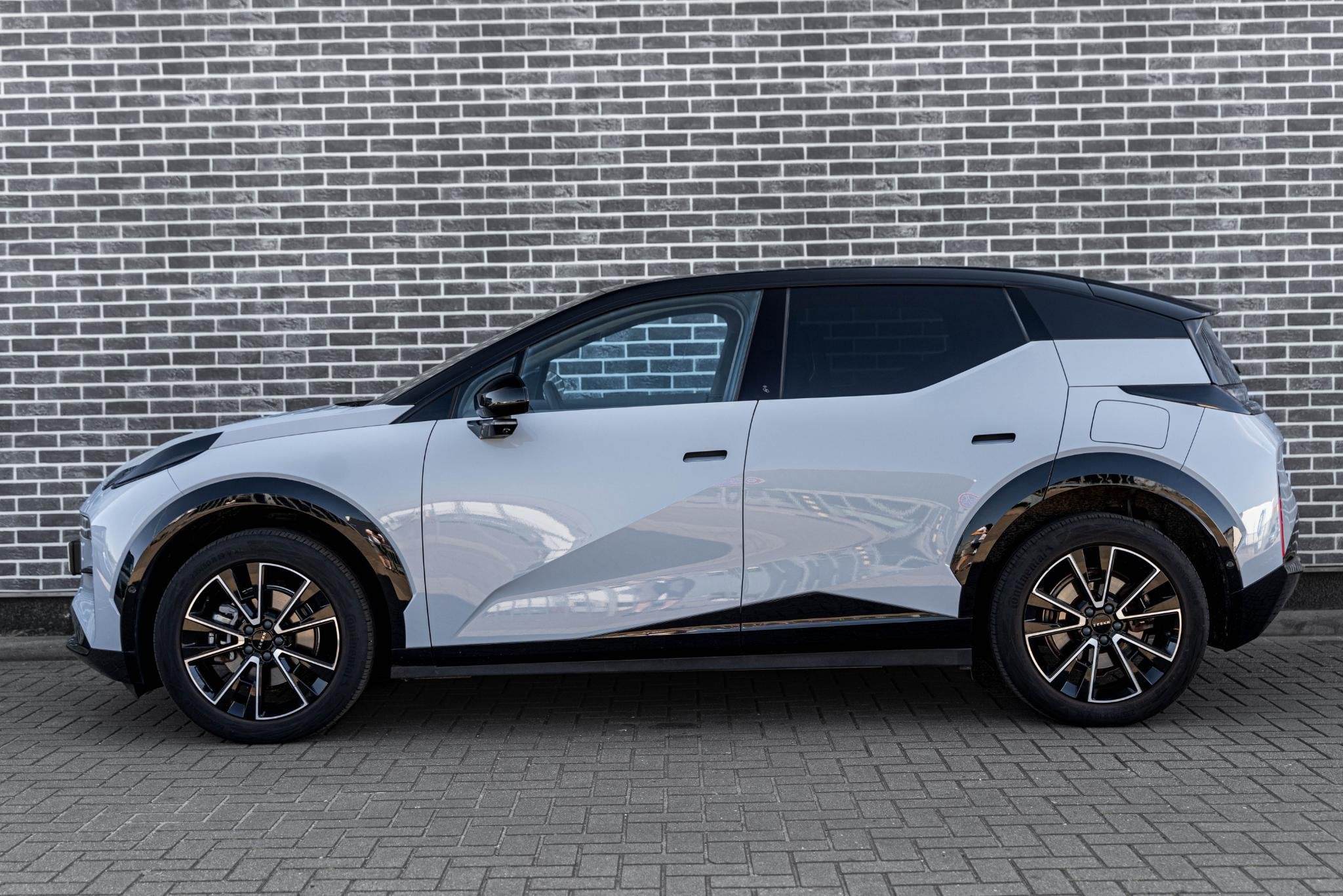 ZEEKR X RWD Long Range 69 kWh | 22kW Lader | Warmtepomp | He, Achterwielaandrijving, Origineel Nederlands, 446 km, 450 min