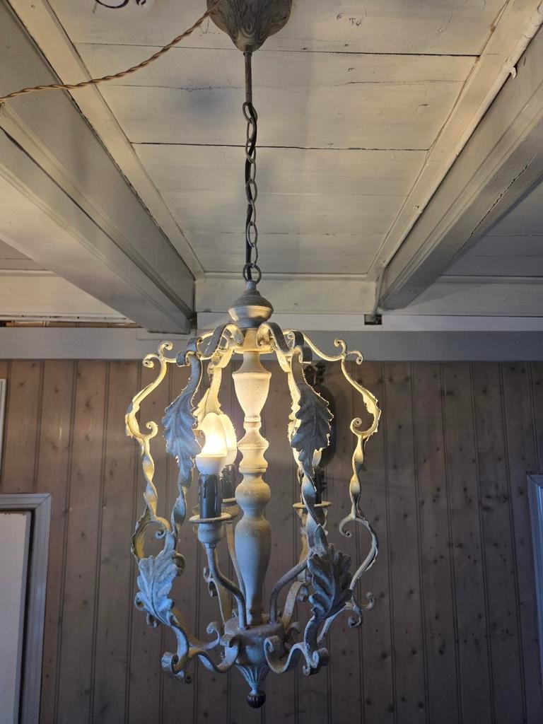 2 prachtige Landelijke Kroonluchters van Riverdale, Huis en Inrichting, Lampen | Kroonluchters, Ophalen, Zo goed als nieuw, Metaal