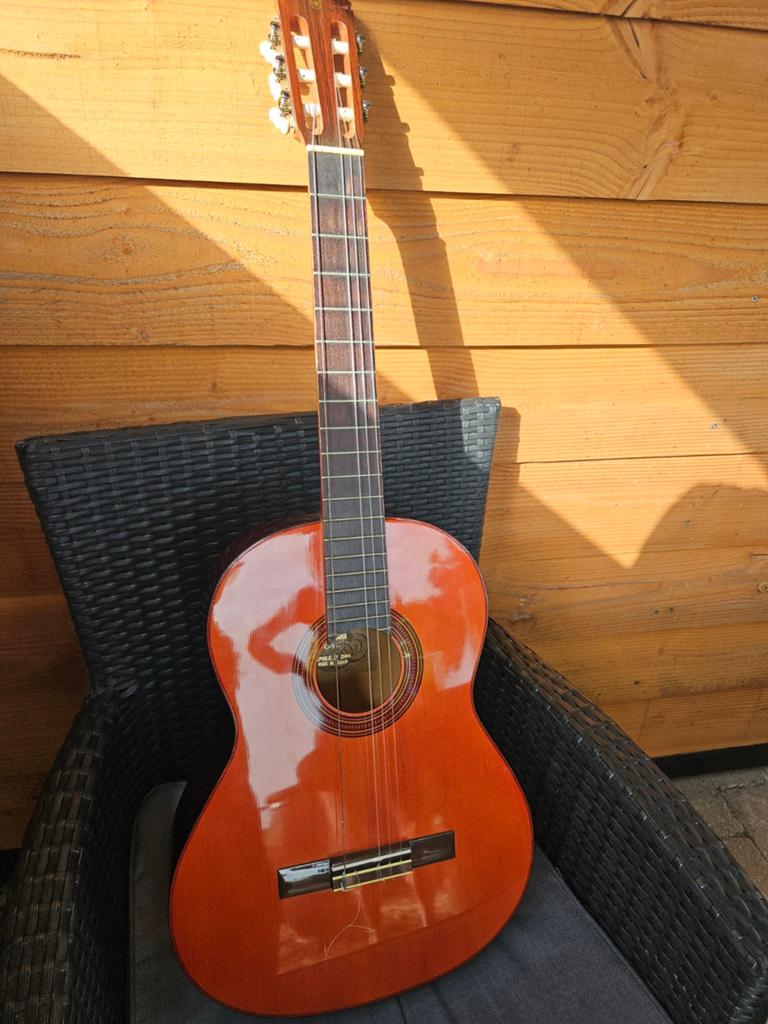 Yamaha gitaar, Muziek en Instrumenten, Snaarinstrumenten | Gitaren | Akoestisch, Ophalen of Verzenden, Klassieke of Spaanse gitaar