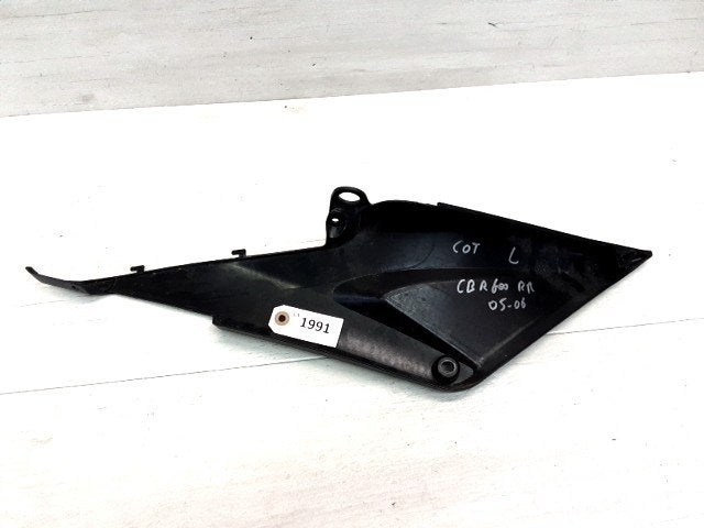 CBR600RR 2005 - 2006 Honda Cover Cover onder tank D1-49050