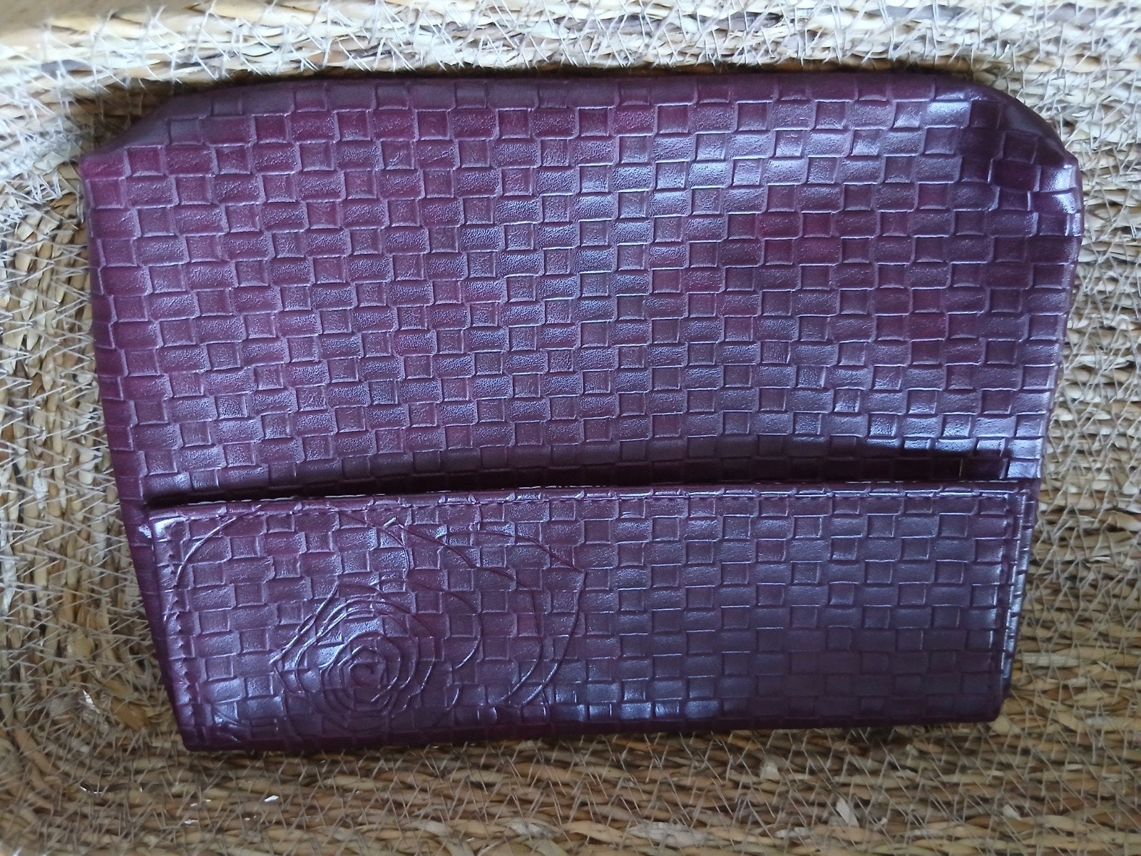 Sisley Paris make up tasje in aubergine kleur voor €2,99, Ophalen of Verzenden, Nieuw, Dame