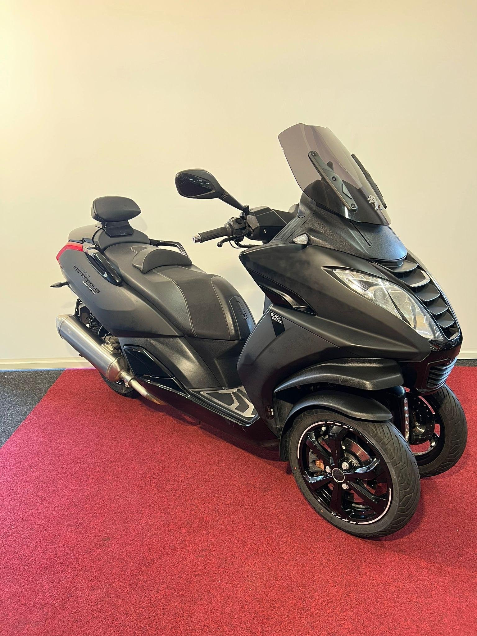 Peugeot Metropolis 400 Black Edition ABS, Scooter, Bedrijf, ABS, Bonnetstraat 1
6718 XN  Ede, NL