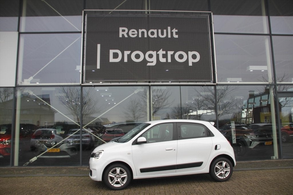 Renault Twingo 65PK-COLLECTION- 43DKM-AIRCO-CRUISE-BLUETOOTH, 65 pk, Gebruikt, 4 stoelen, Wit