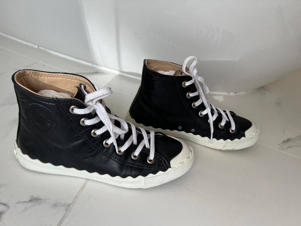 Chloè leather black sneakers, Kleding | Dames, Schoenen, Zwart, Ophalen of Verzenden, Sneakers of Gympen, Zo goed als nieuw