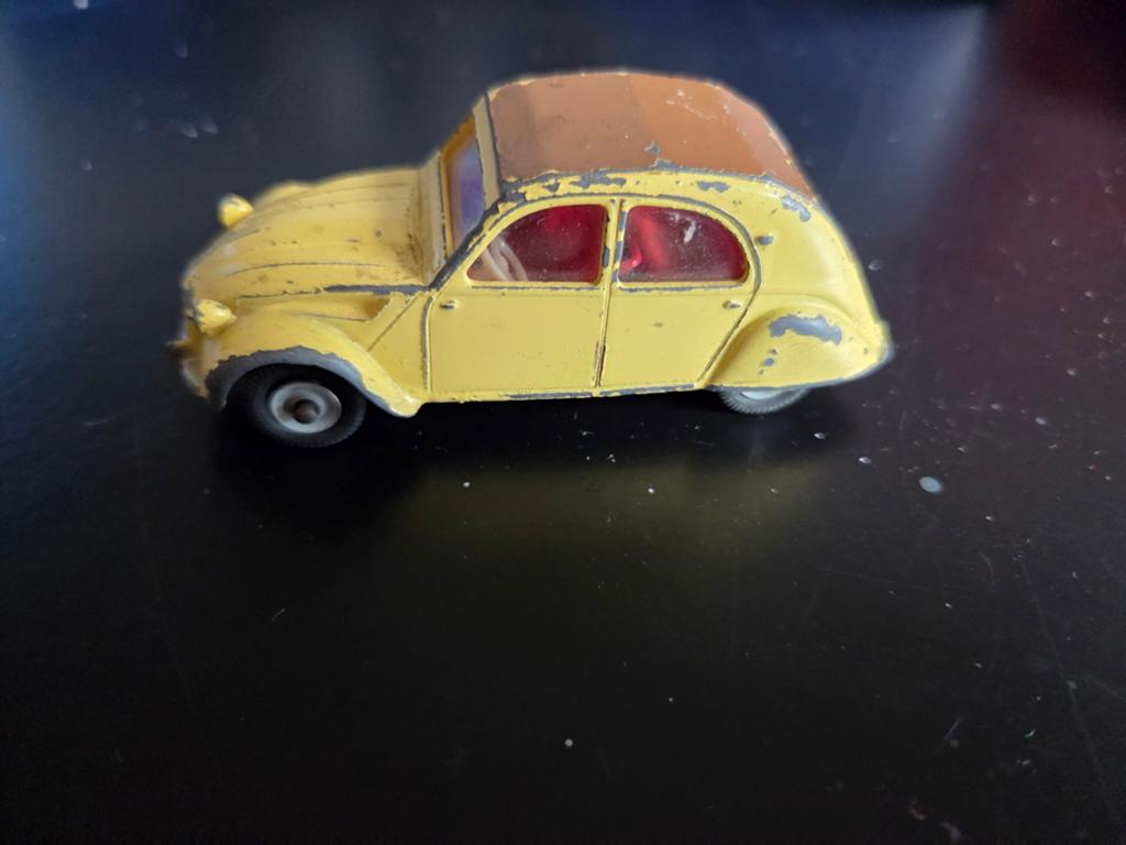 Vintage Matchbox speelgoedauto's - Citroën 2CV & bestelwagen, Ophalen of Verzenden