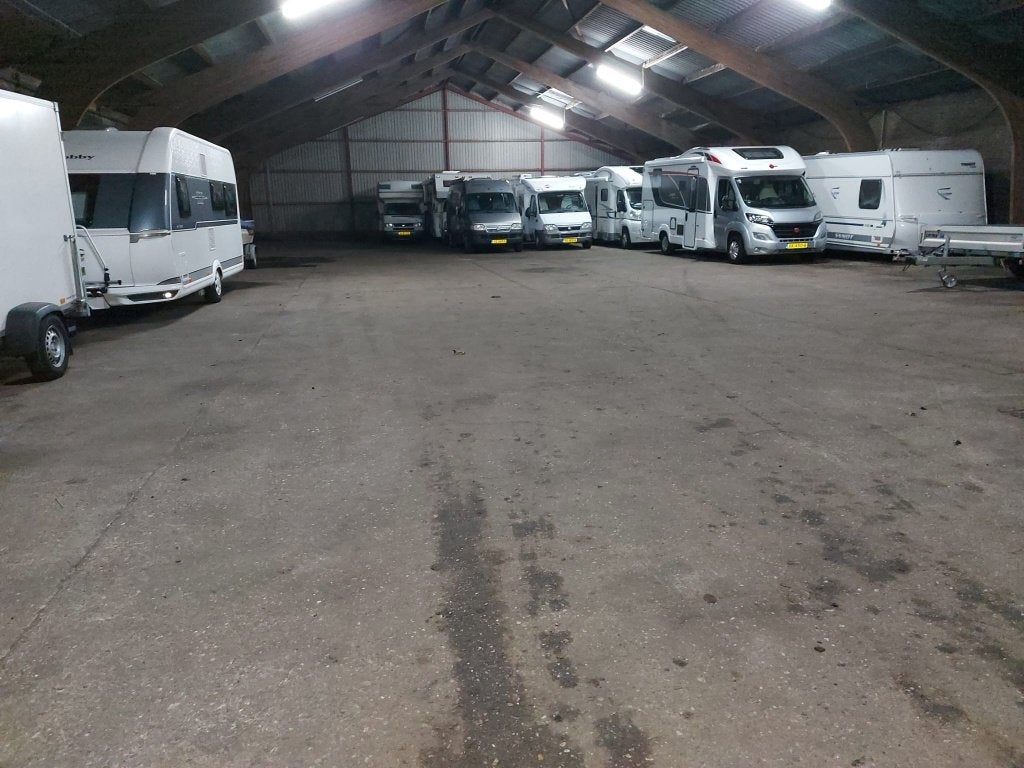Stalling binnen of buiten., Particulier, Overige