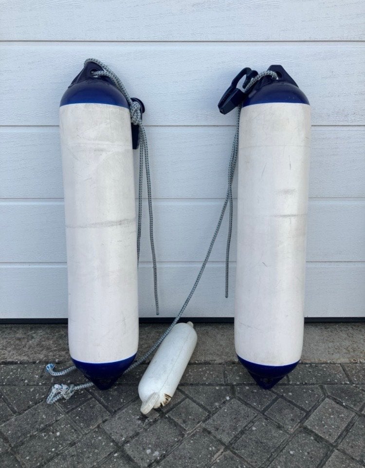 Stootwillen / Fenders Polyform F-4 met Fastfender haken, Watersport en Boten, Ophalen, Gebruikt, Overige typen