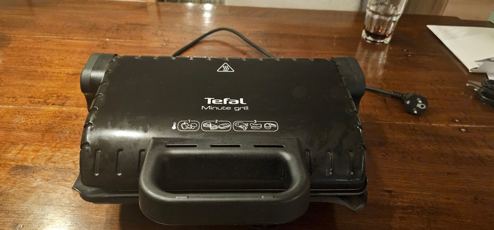 Tefal Minute Grill - Compacte en veelzijdige tafelelgrill, Ophalen of Verzenden, Vaatwasmachinebestendig, Gebruikt, Tafelgrill