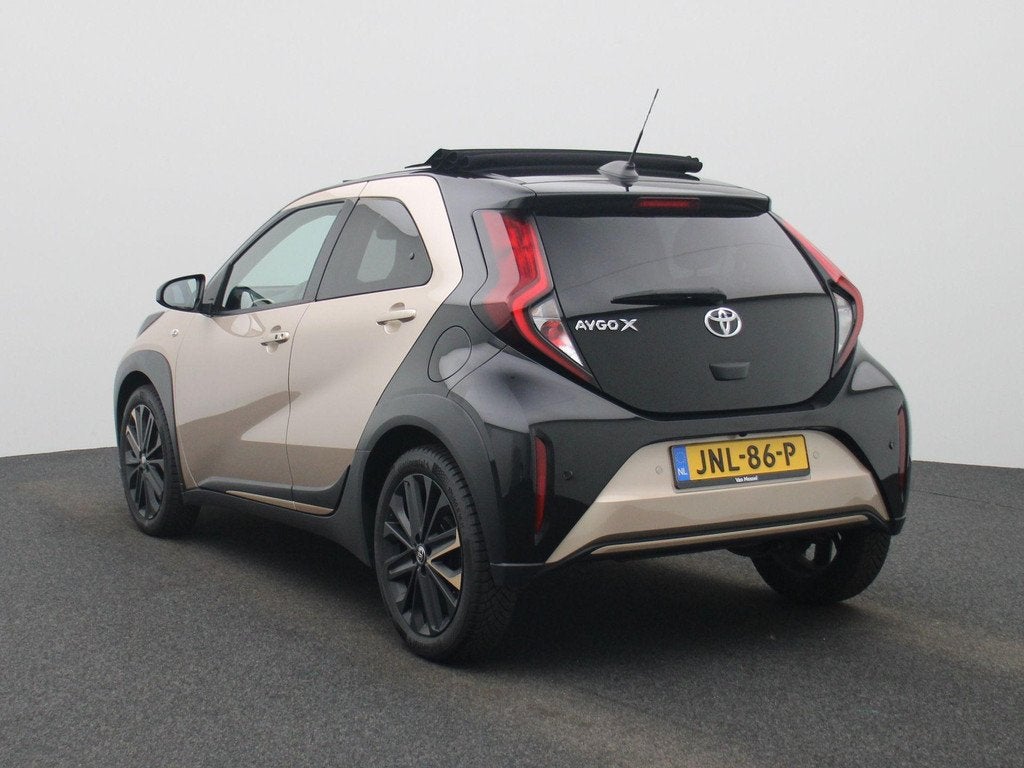 Toyota Aygo X 1.0 VVT-i MT Premium | Apple Carplay / Android, Auto's, Toyota, Voorwielaandrijving, 12 maanden, Gebruikt, Euro 6