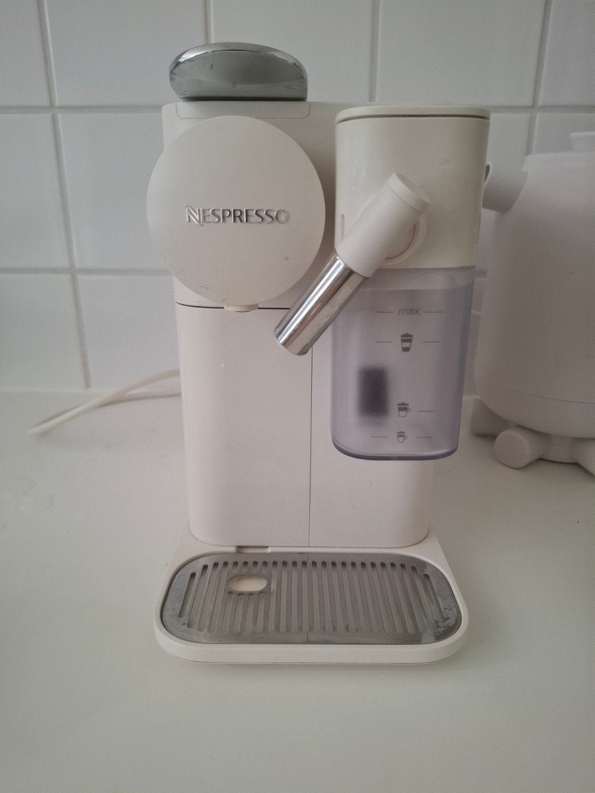 Nespresso lattissima, Ophalen of Verzenden