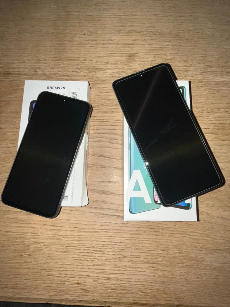 Samsung galaxy a54 5g en samsung galaxy a 71, Telecommunicatie, Mobiele telefoons | Samsung, Zwart, Ophalen of Verzenden, Zo goed als nieuw