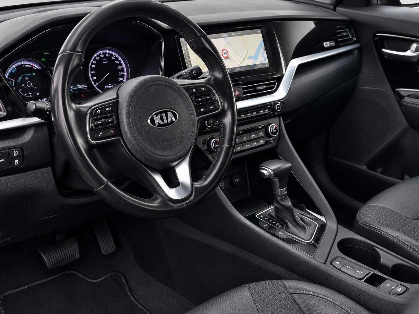Foto 2 van Kia Niro 1.6 GDi Hybrid DynamicLine