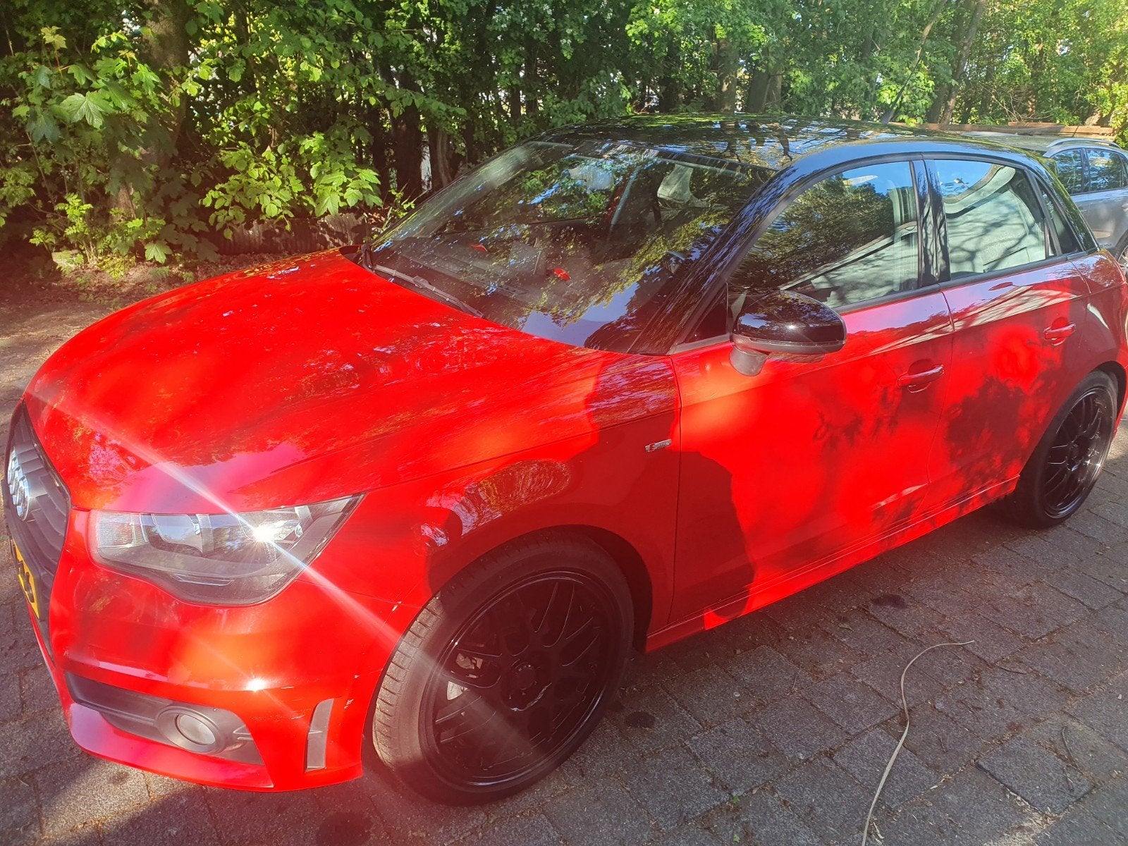 Audi A1 1.2 Tfsi 63KW SB 2015 Rood, Auto's, Audi, Voorwielaandrijving, 4 cilinders, Origineel Nederlands, Handgeschakeld