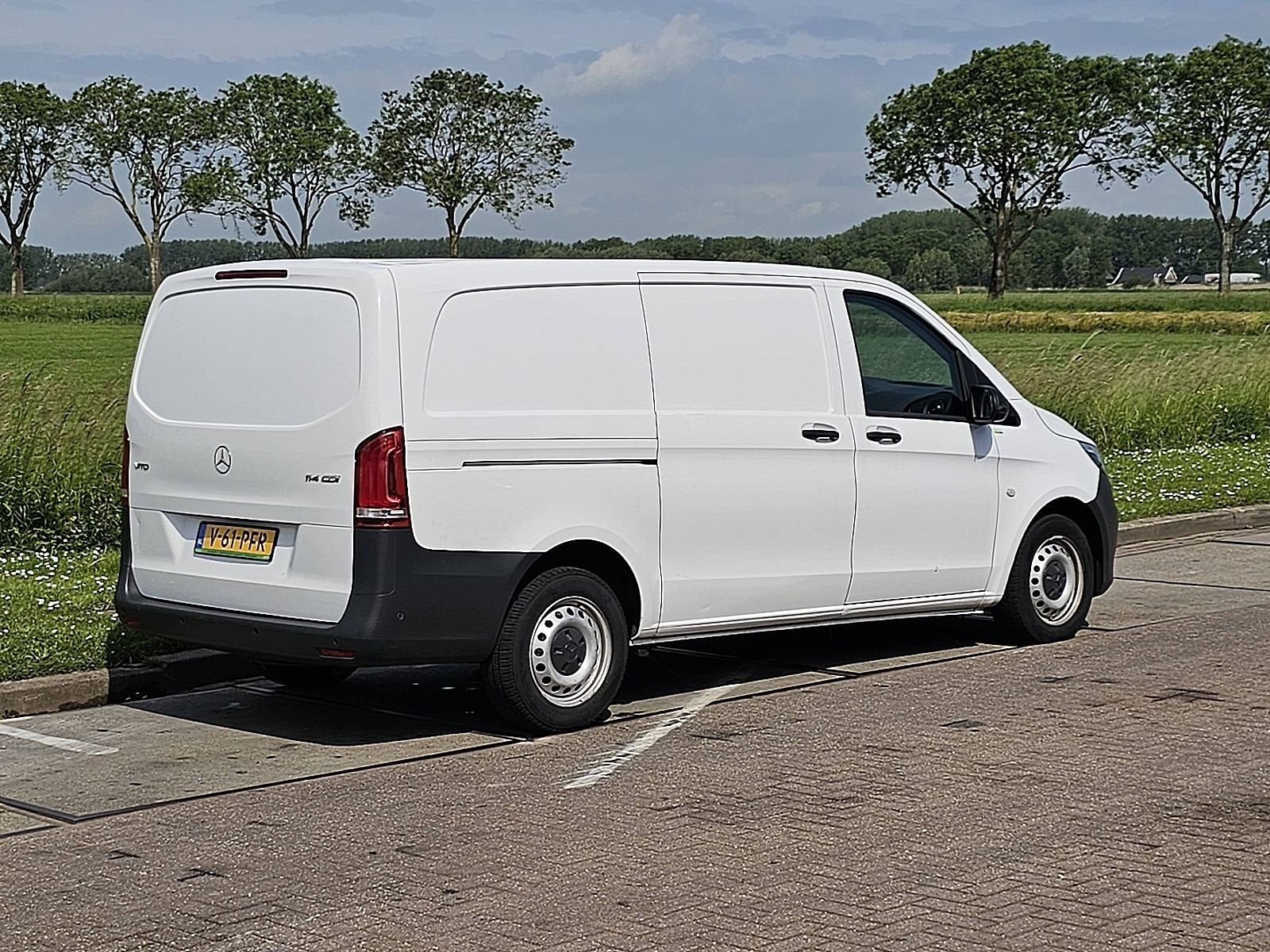 MERCEDES-BENZ VITO 114 l2h1 led automaat!, Auto's, Bestelauto's, Automaat, 136 pk, Gebruikt, Euro 6