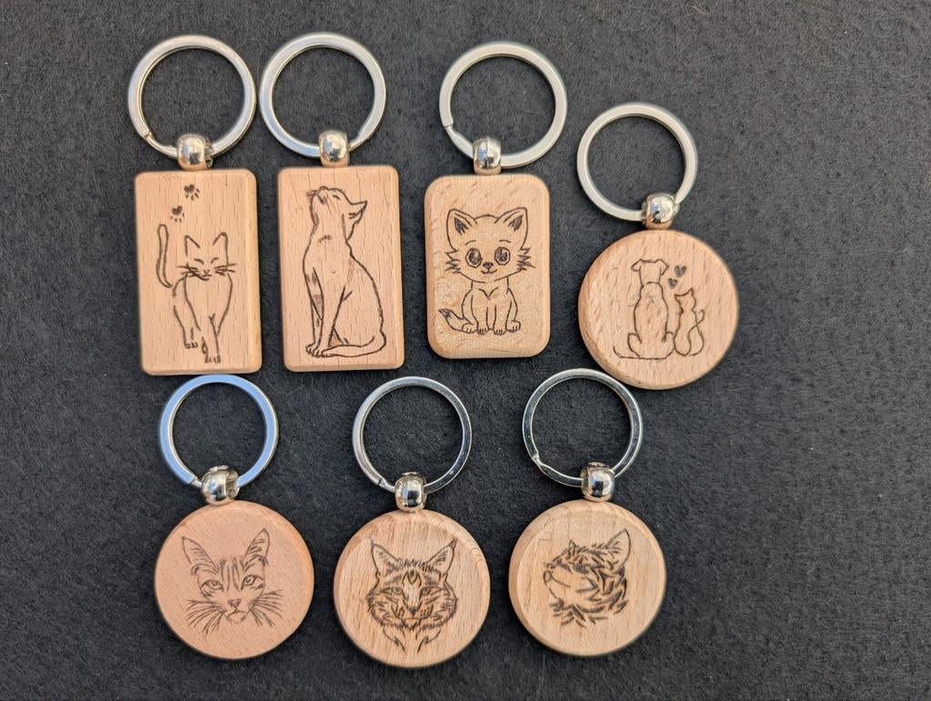Houten sleutelhangers, handgemaakt (pyrografie), Ophalen of Verzenden, Nieuw