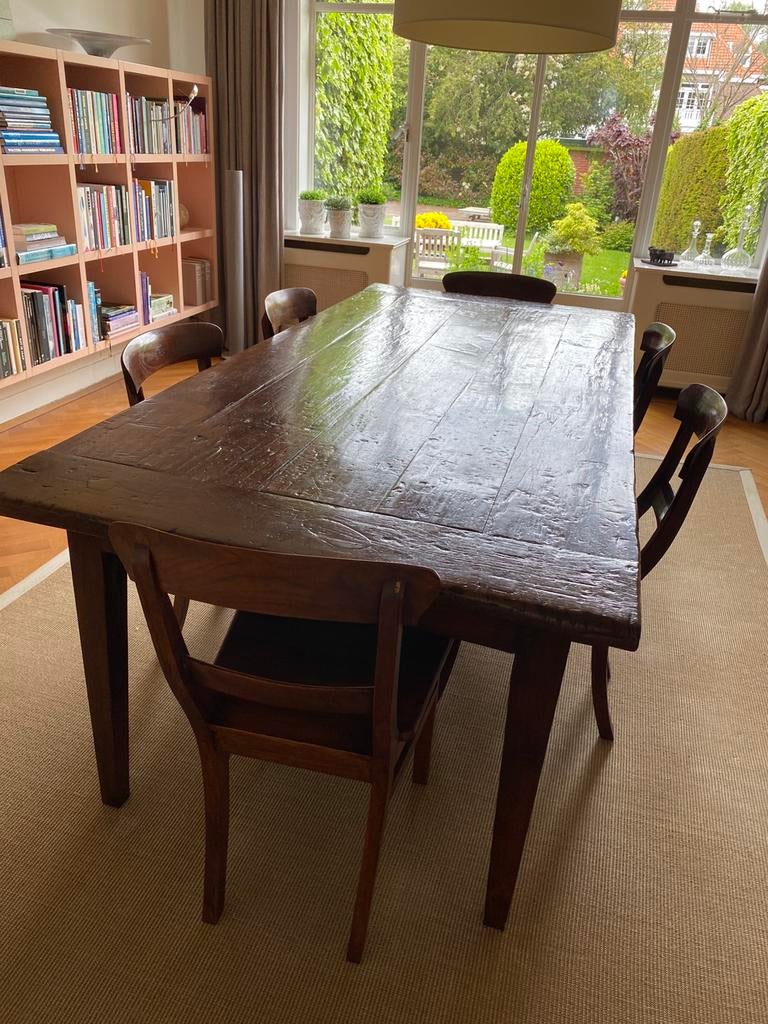 Eettafel en zes stoelen, Ophalen, Gebruikt, 100 tot 150 cm, Eikenhout