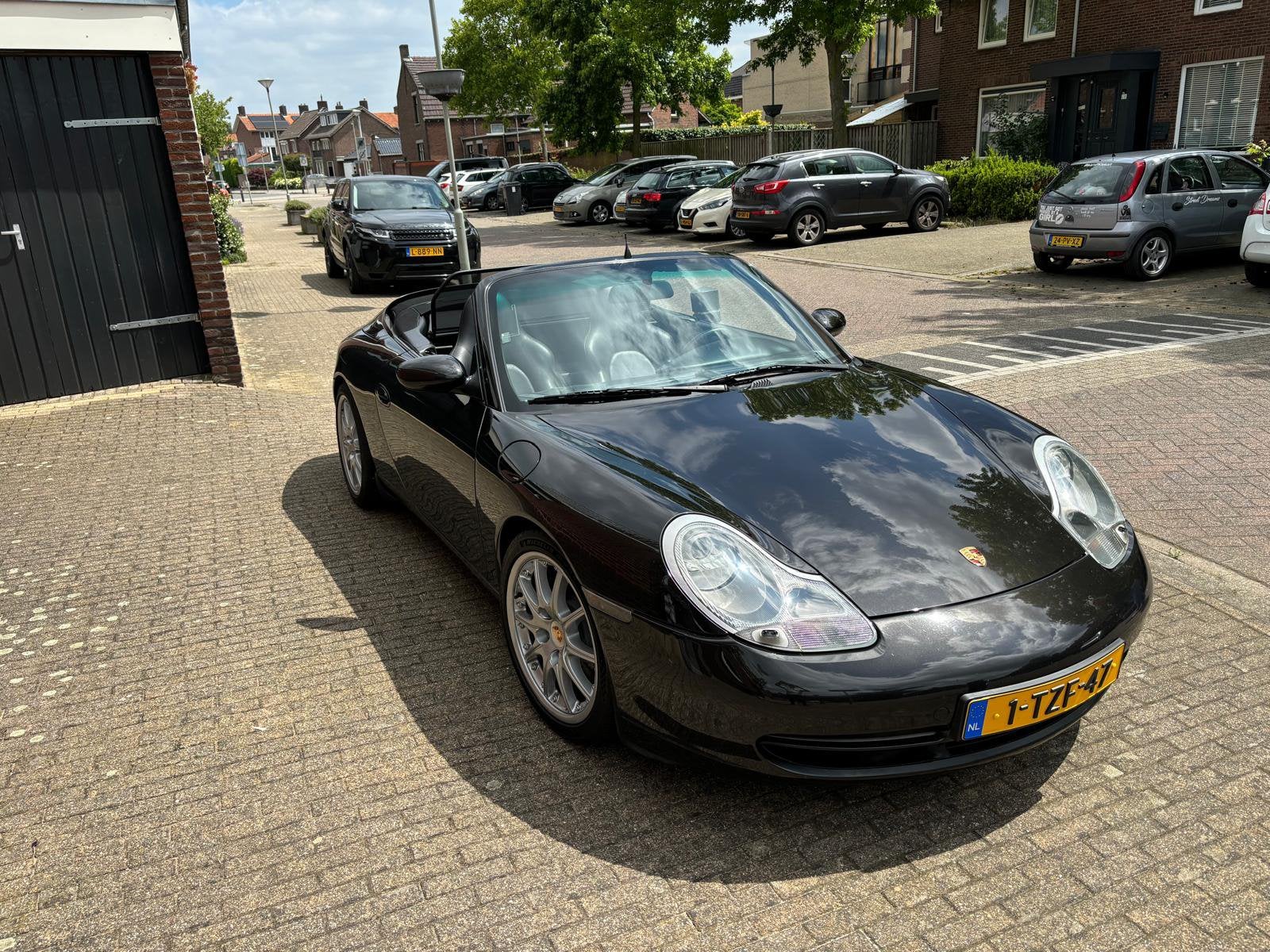 Porsche 911 3.4 Carrera Cabriolet AUT 1999 Zwart, Automaat, Achterwielaandrijving, Zwart, Cabriolet